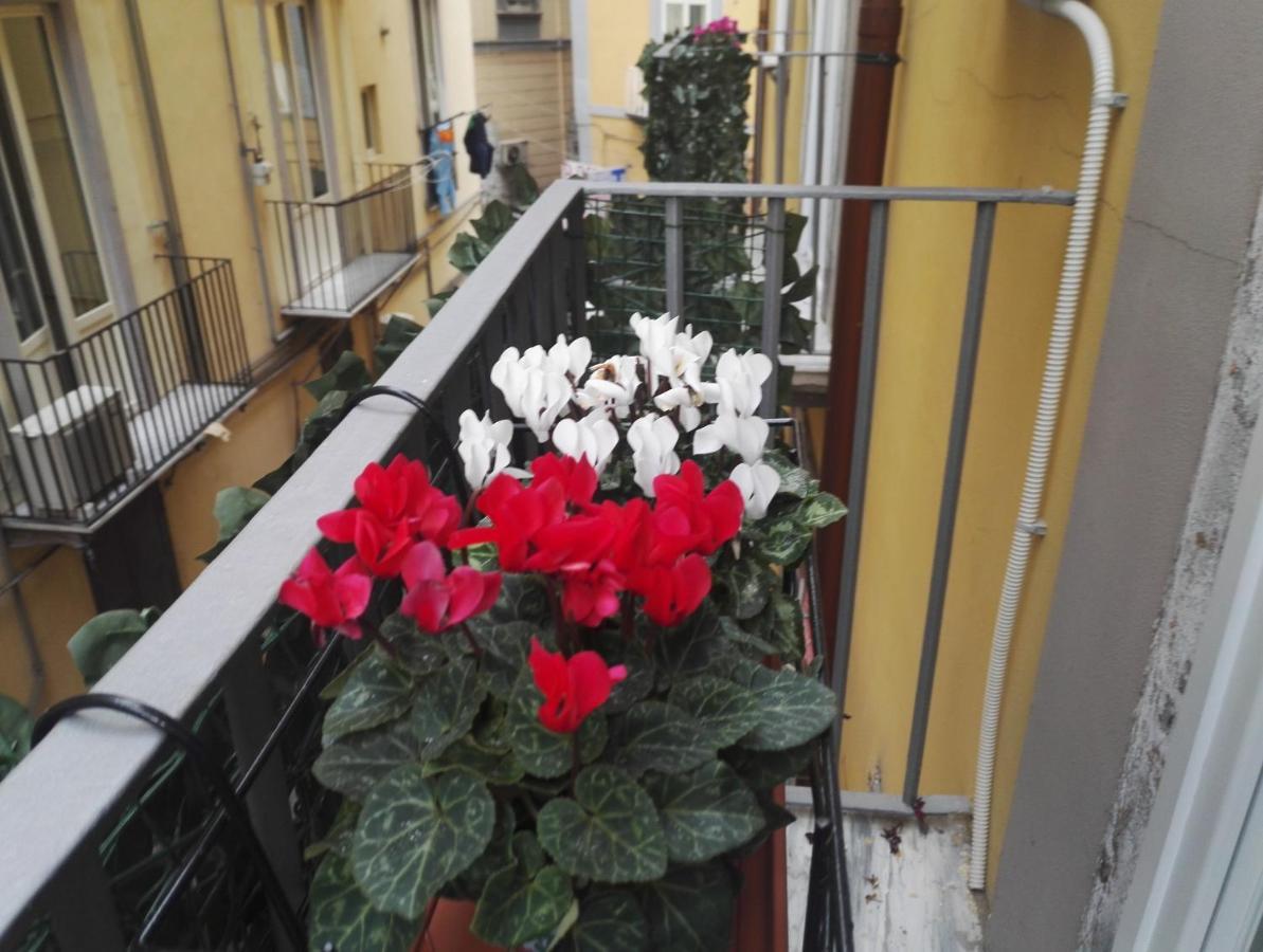 Viky'S Home B&B Napoli Eksteriør billede