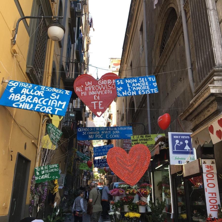 Viky'S Home B&B Napoli Eksteriør billede