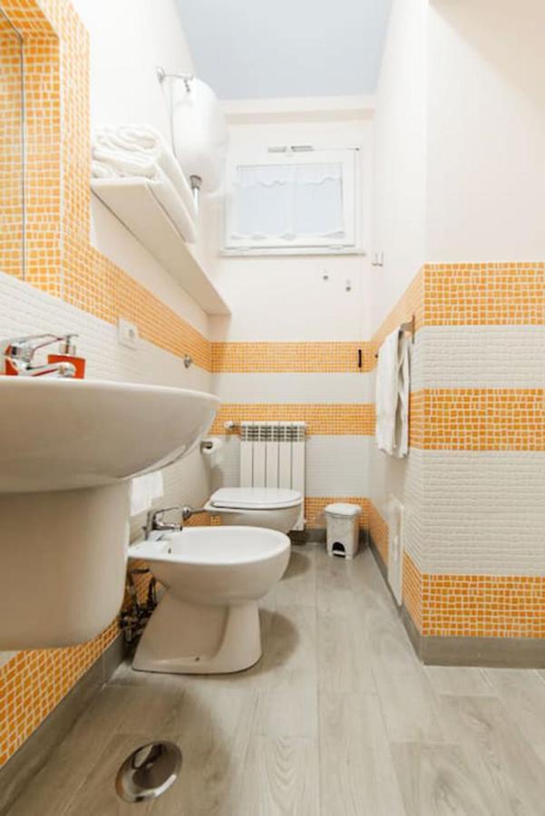 Viky'S Home B&B Napoli Eksteriør billede
