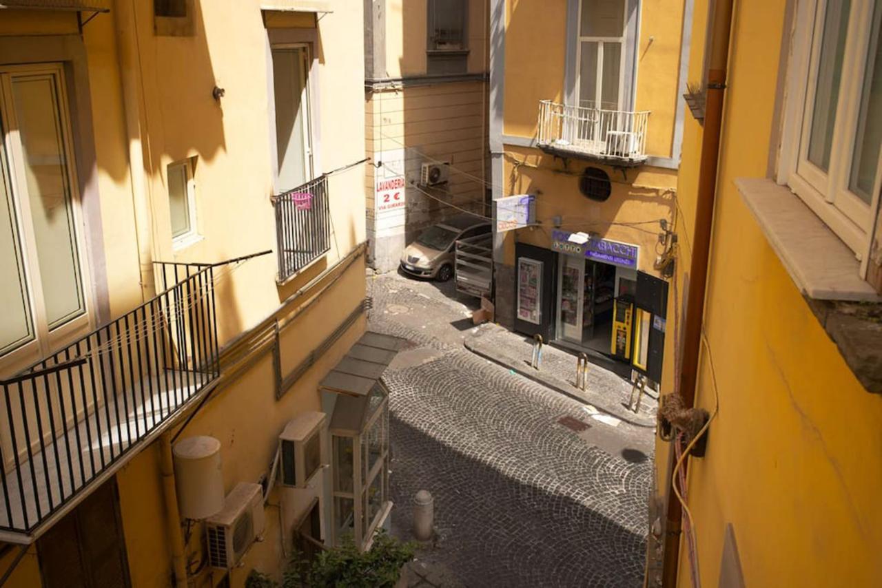 Viky'S Home B&B Napoli Eksteriør billede