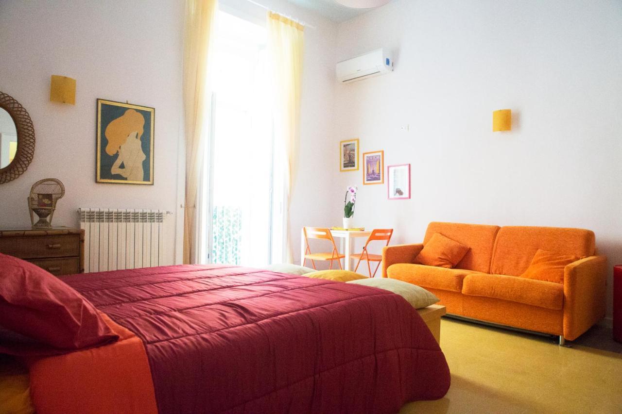 Viky'S Home B&B Napoli Eksteriør billede